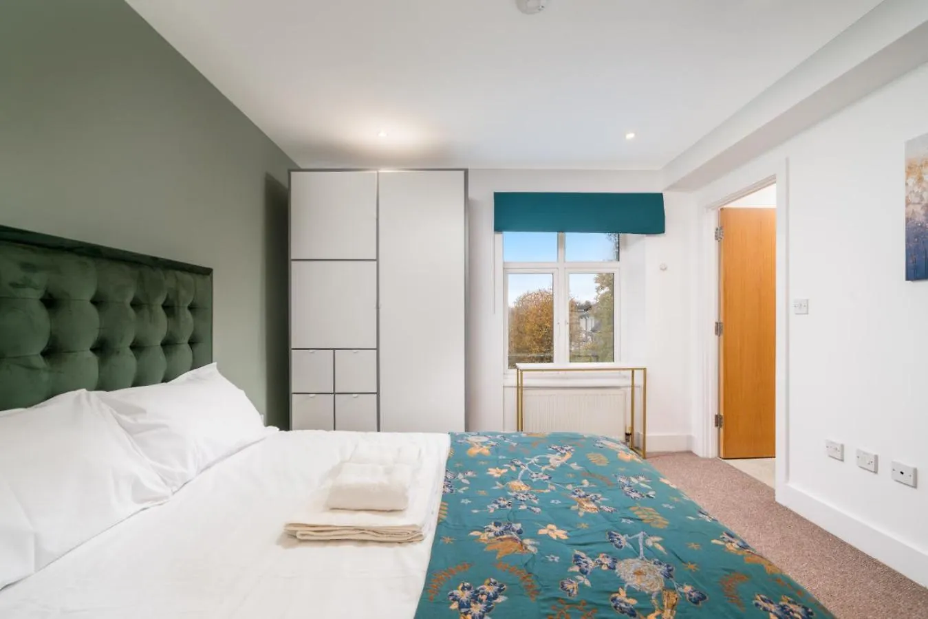 Stunning 3 Bedroom Flat, With Parking, Sleeps Six, Near Greenwich Park Londres